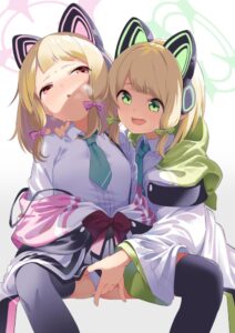 ブルーアーカイブのミドリがモモと百合エッチしてる二次エロ画像